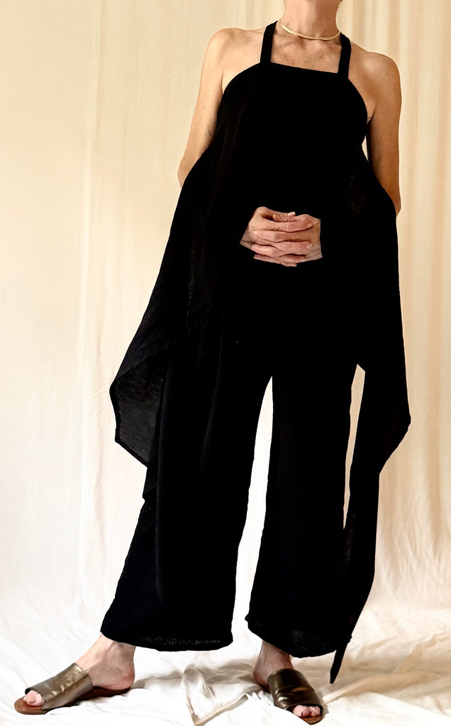 Moai Top (Black)
