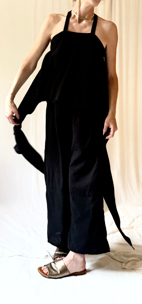 Moai Top (Black)