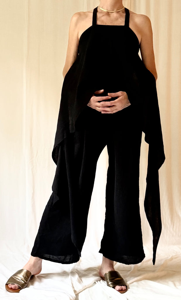 Moai Top (Black)