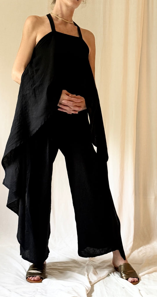 Moai Top (Black)