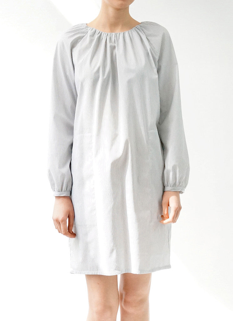CAMEO DRESS (FINE STRIPE)