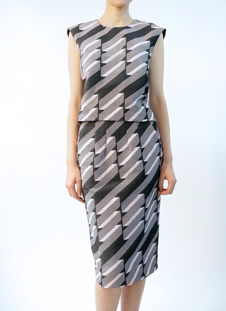 DECO TOP (ABSTRACT)