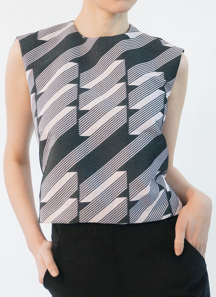 DECO TOP (ABSTRACT)