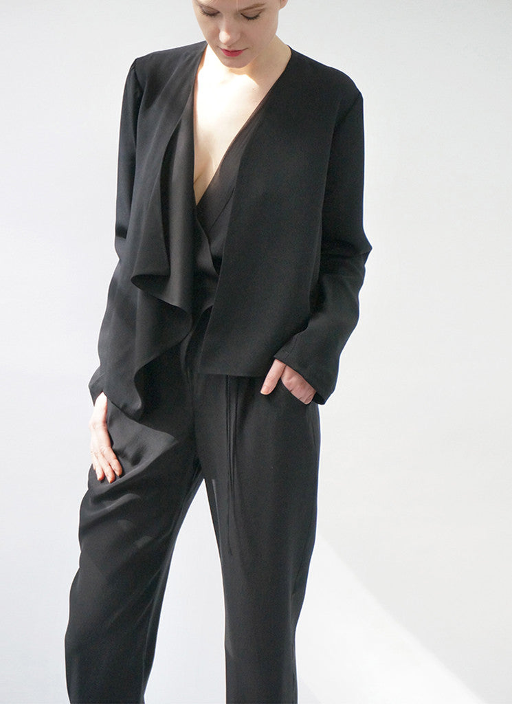 LOURE JUMPSUIT (BLACK)