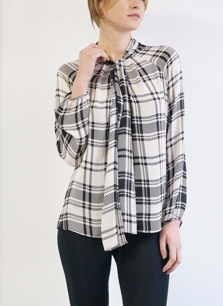 PAIGE BLOUSE (HOUNDSTOOTH PLAID)